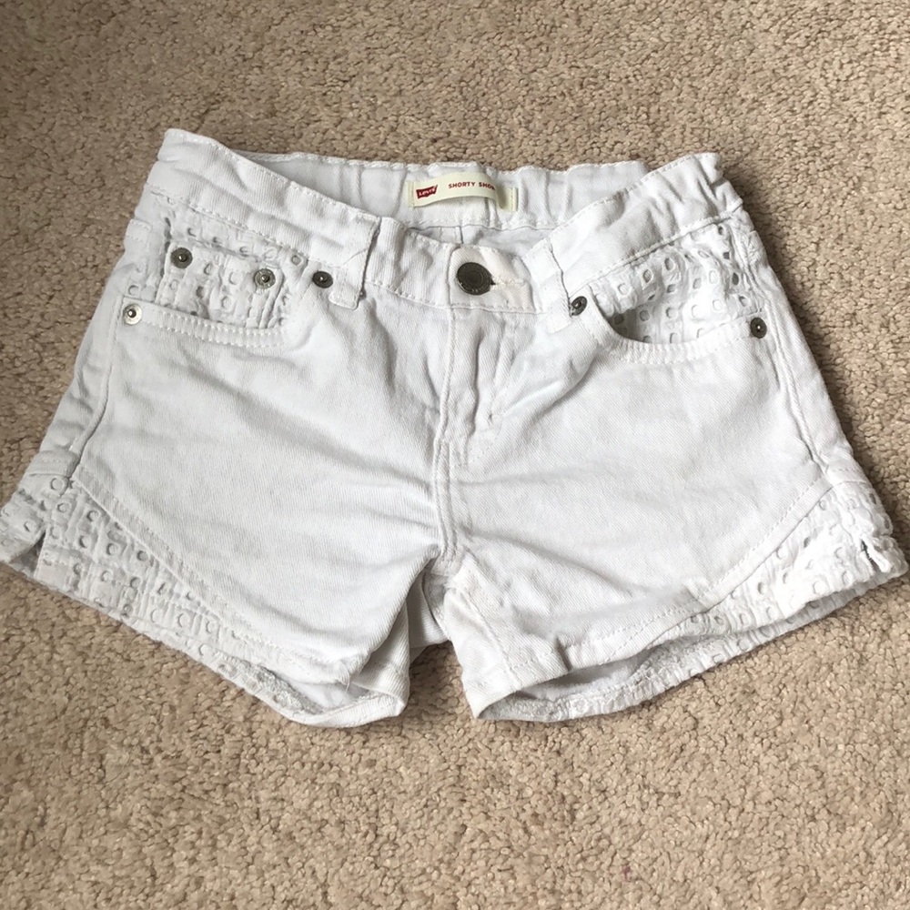 Levi’s white denim shorts